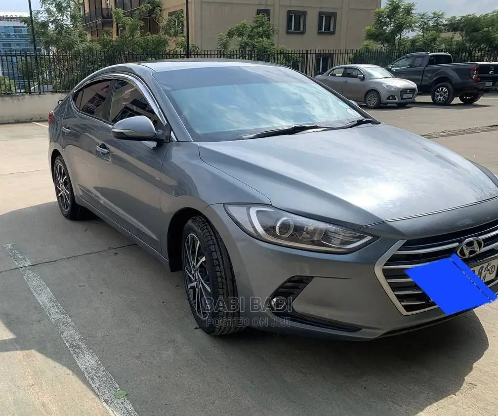 Hyundai Avante 2015 Gray