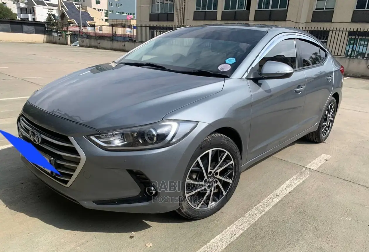 Hyundai Avante 2015 Gray