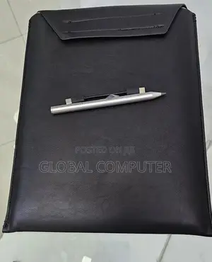 New Laptop HP Spectre X360 13 16GB Intel Core I7 SSD 1T