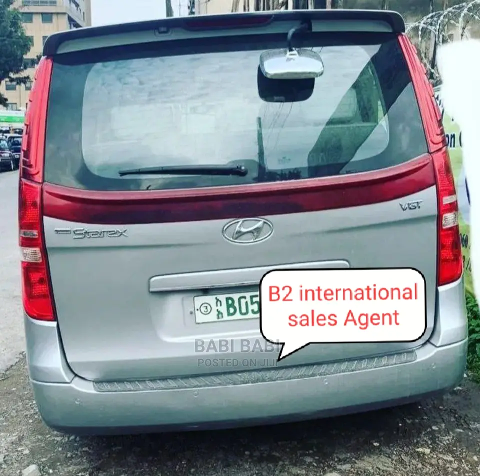 Hyundai Starex 2015 Silver