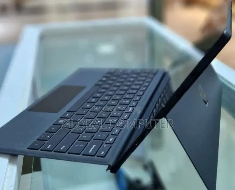 New Laptop Microsoft Surface Pro 6 8GB Intel Core I5 SSD 256GB