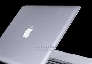 New Laptop Apple MacBook 2012 8GB Intel Core I5 SSD 500GB