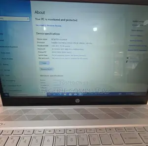 New Laptop HP Pavilion 10 8GB Intel Core I5 HDD+SSD 1.5T