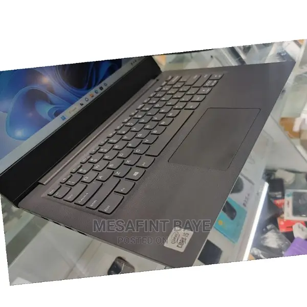 New Laptop Lenovo Ideapad 3 8GB Intel Core I5 SSD 256GB