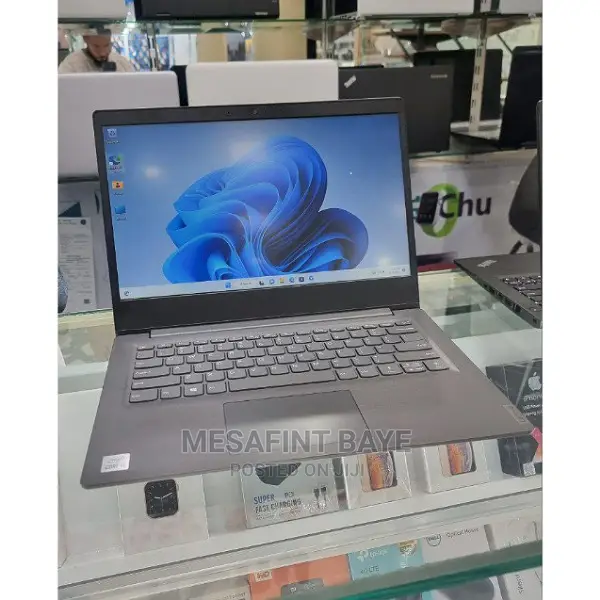New Laptop Lenovo Ideapad 3 8GB Intel Core I5 SSD 256GB