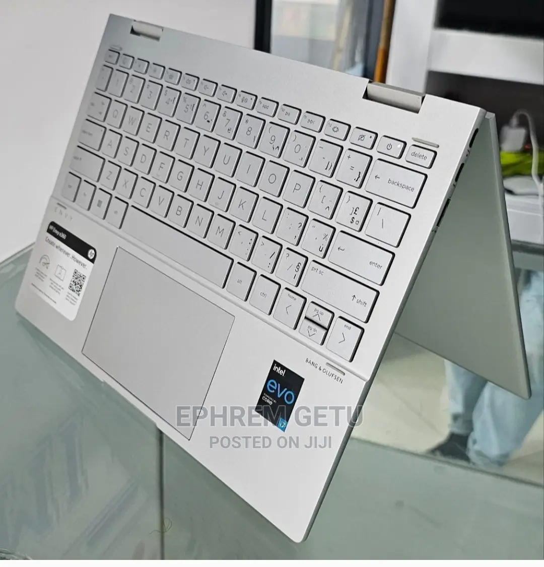 New Laptop HP Envy X360 16GB Intel Core I7 SSD 512GB