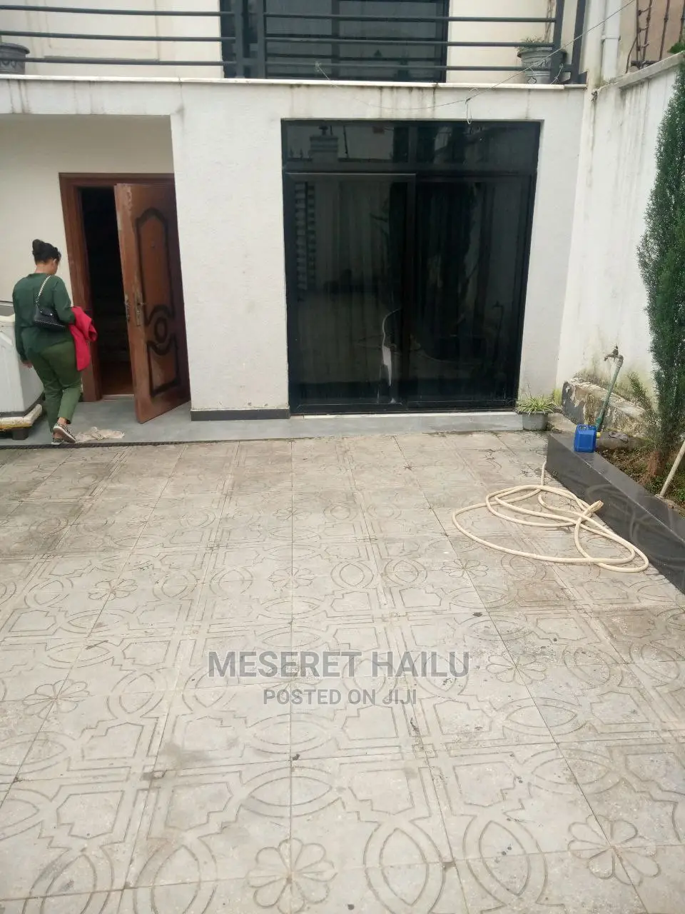 Furnished 3bdrm House in Bole for rent