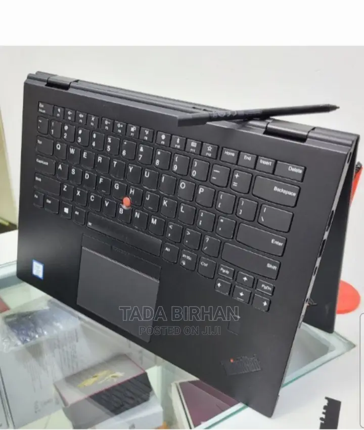 New Laptop Lenovo ThinkPad Yoga 8GB Intel Core I7 SSD 512GB