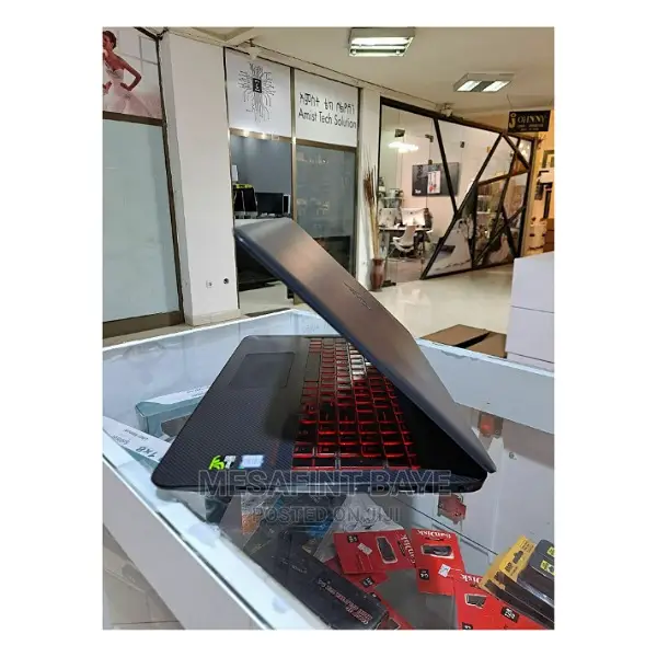 New Laptop HP Omen 15 12GB Intel Core I7 SSD 1T