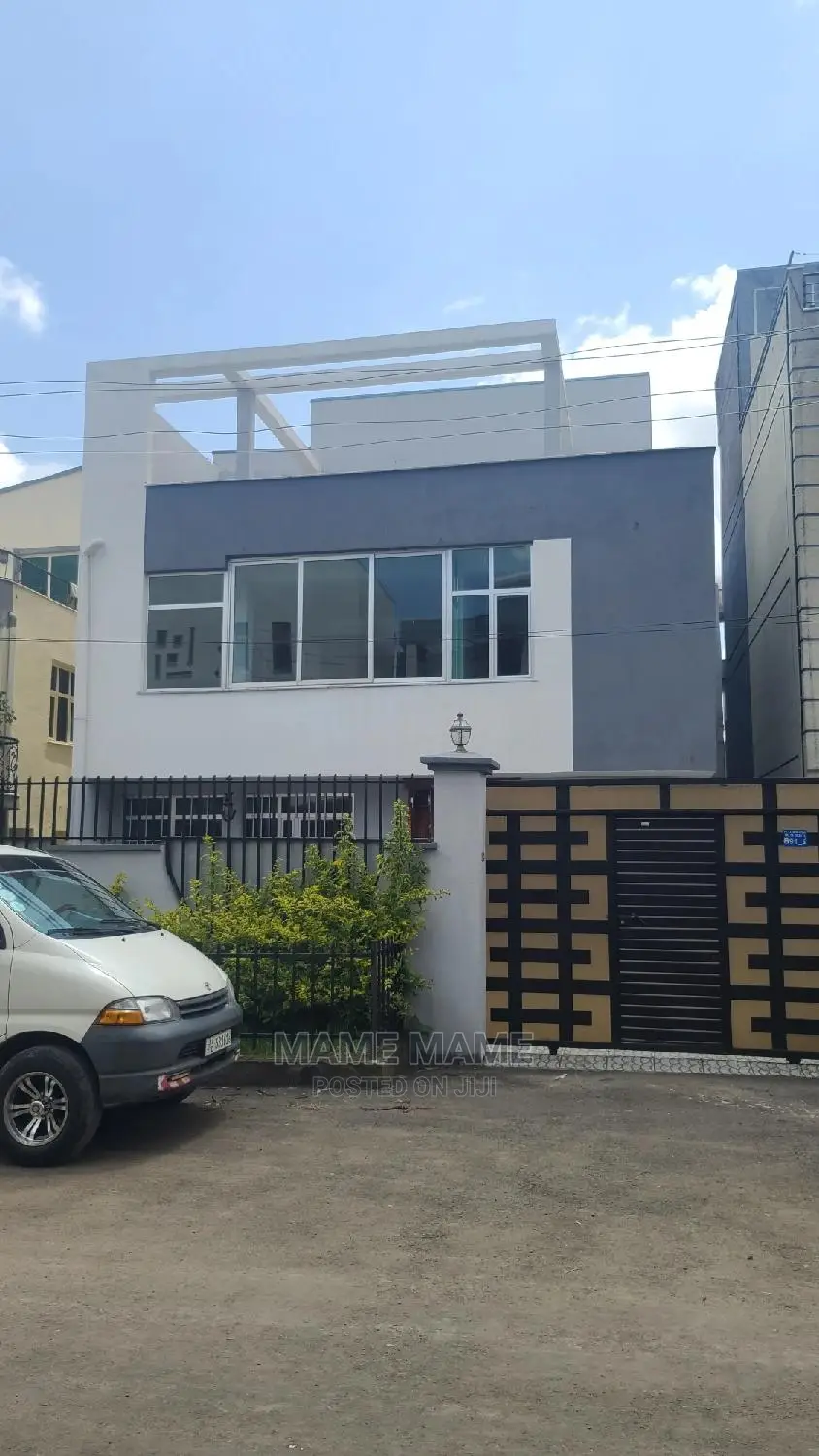 4bdrm House in Addis Abeba, Bole for sale