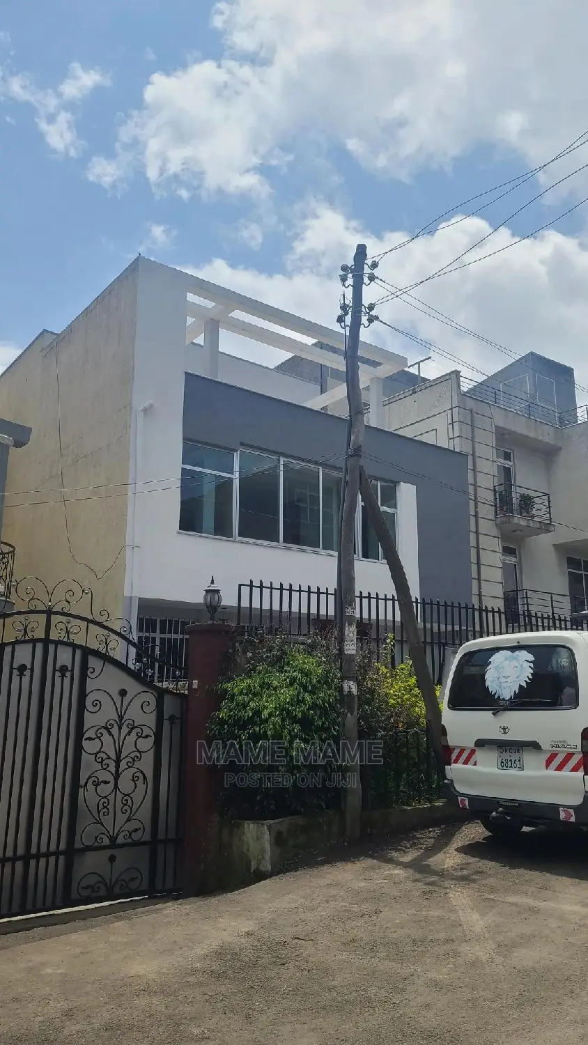 4bdrm House in Addis Abeba, Bole for sale