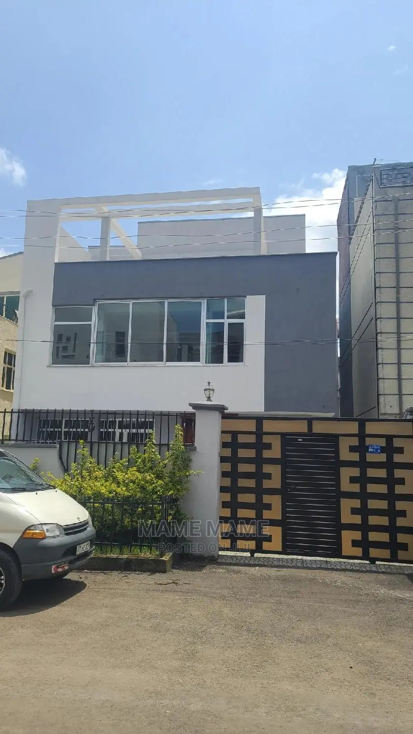 4bdrm House in Addis Abeba, Bole for sale