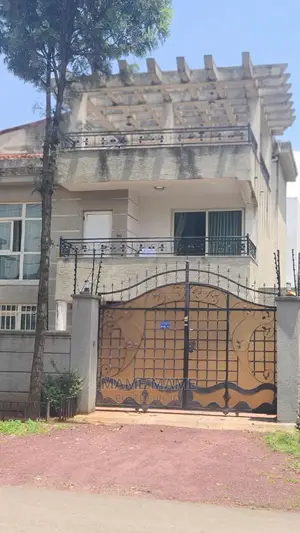 5bdrm House in Addis Abeba, Bole for sale