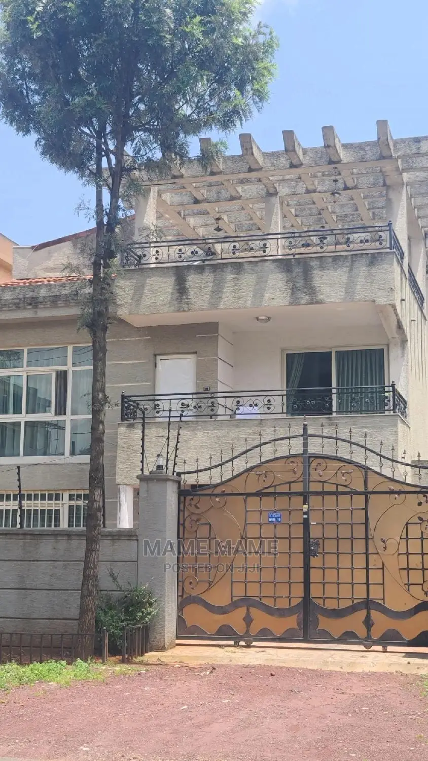 5bdrm House in Addis Abeba, Bole for sale