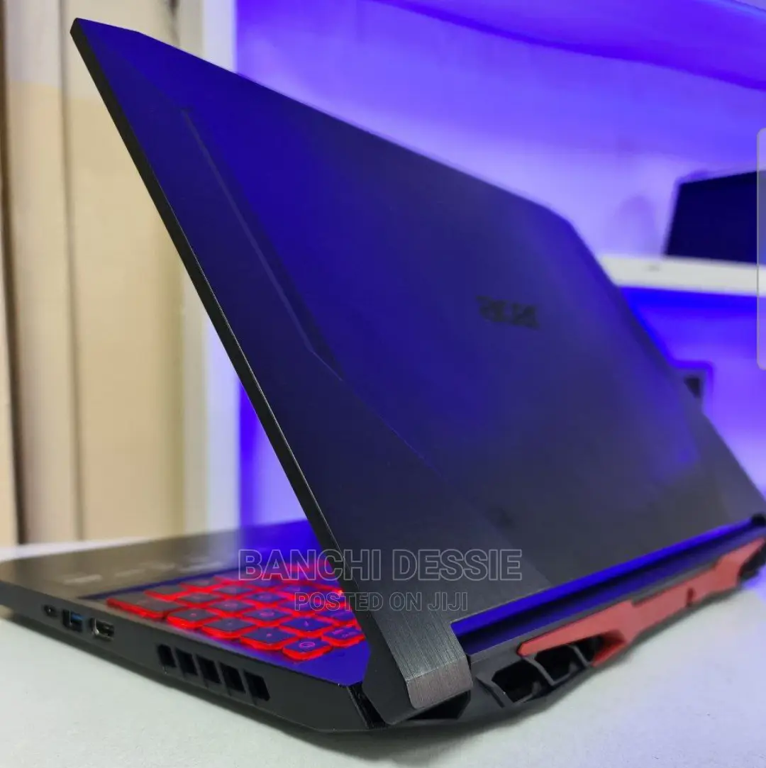 New Laptop Dell 16GB Intel Core I7 SSD 512GB