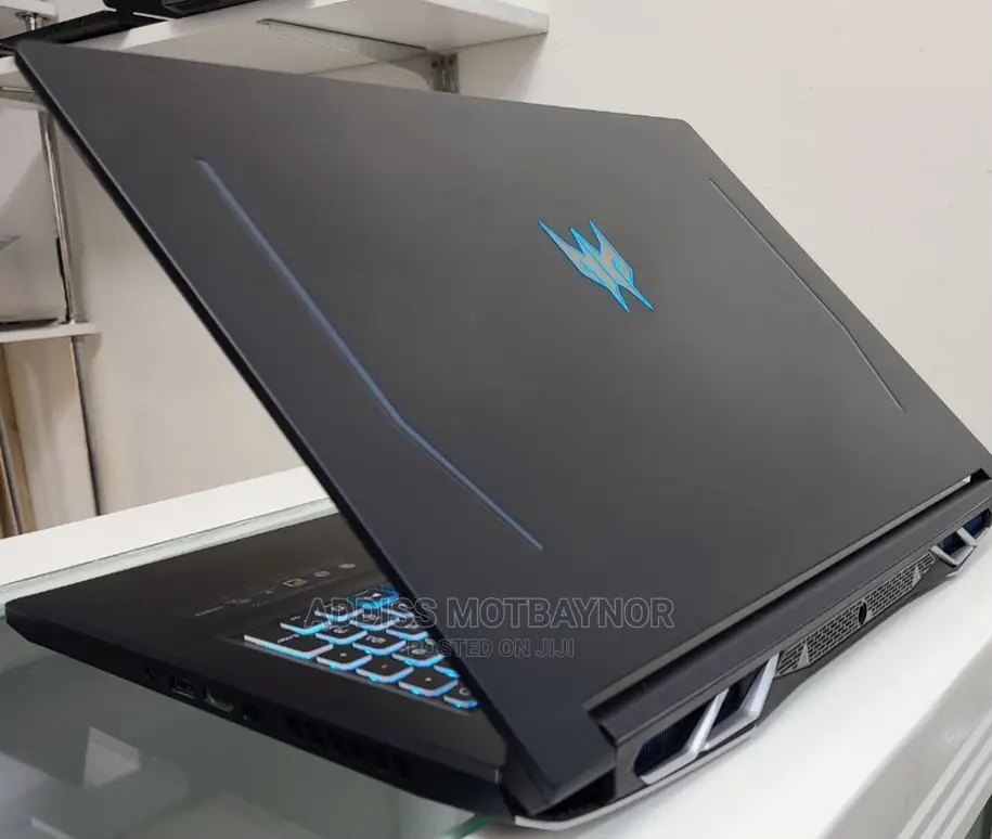 New Laptop Acer Predator 15 16GB Intel Core I9 HDD 1T