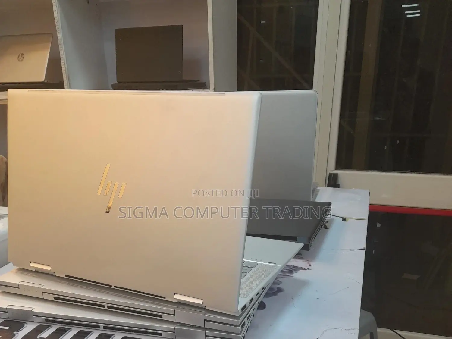 New Laptop HP Envy X360 16GB Intel Core I7 SSD 1T