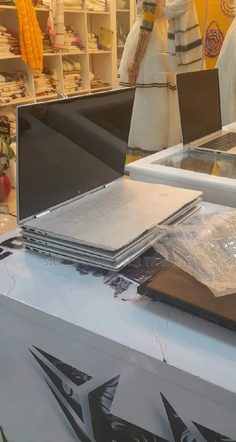 New Laptop HP Envy X360 16GB Intel Core I7 SSD 1T