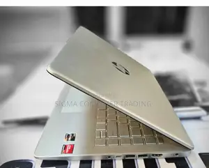 New Laptop HP Stream Notebook 8GB AMD Ryzen 5 SSD 512GB