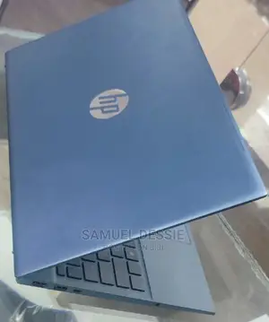 New Laptop HP Pavilion 15 8GB Intel Core I5 SSD 512GB