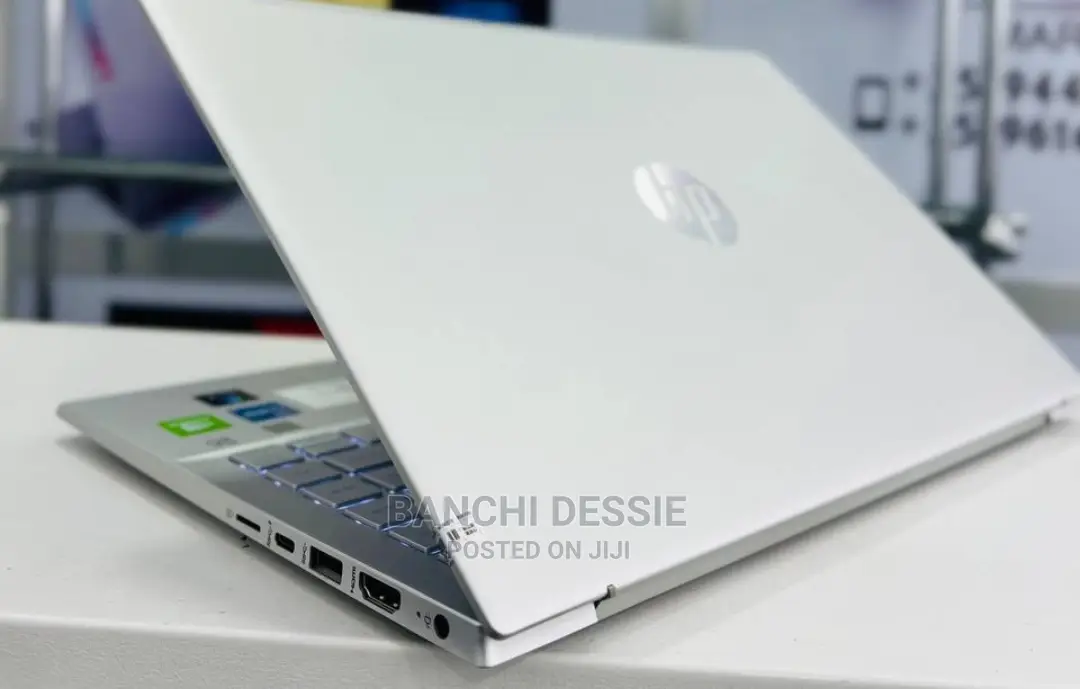 New Laptop HP 16GB Intel Core i5 SSD 512GB