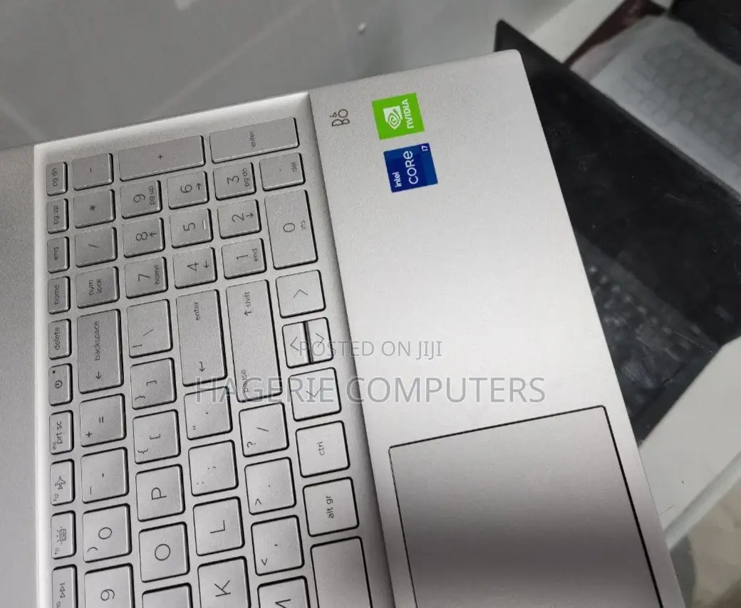 New Laptop HP Pavilion 13 16GB Intel Core I7 SSD 512GB