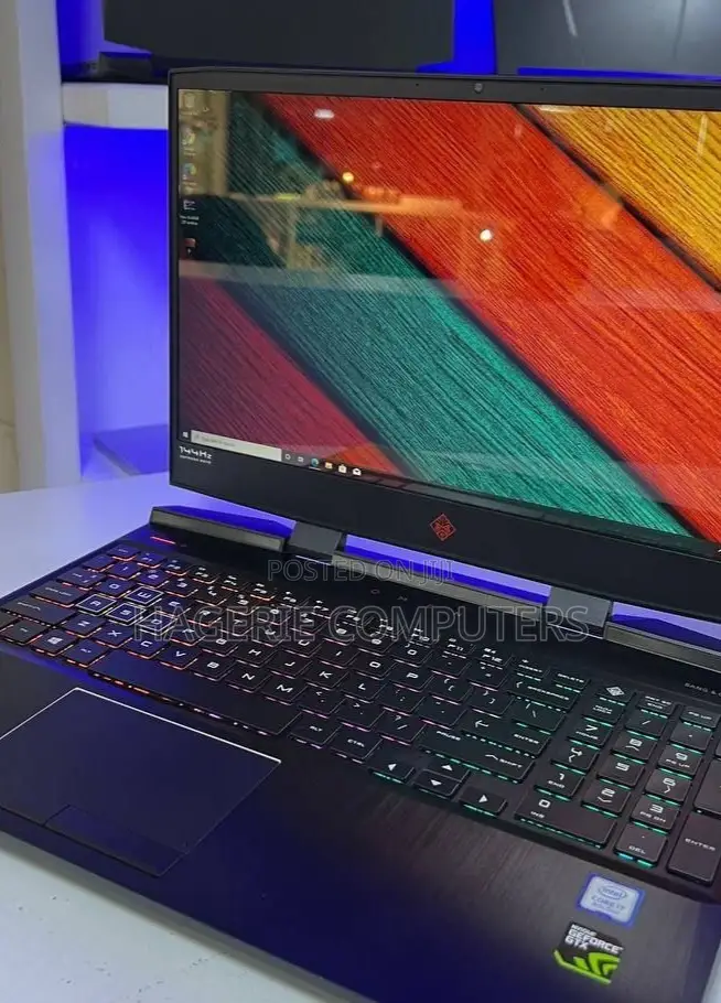 New Laptop HP Omen X 17t 16GB Intel Core I7 SSD 512GB