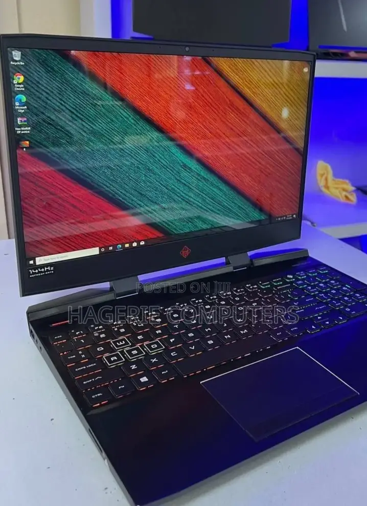 New Laptop HP Omen X 17t 16GB Intel Core I7 SSD 512GB