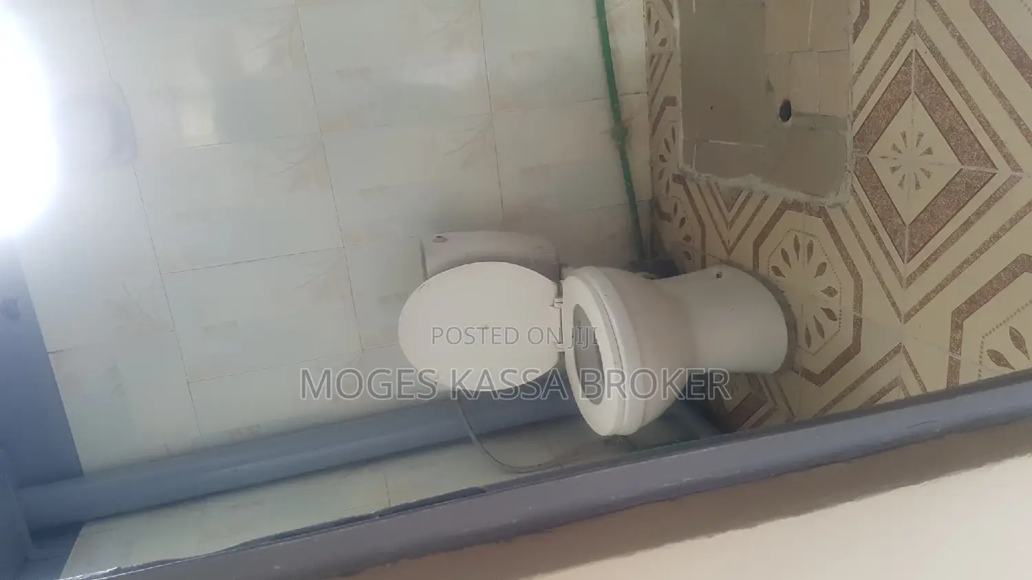 Furnished 2bdrm Condo in የሚሸጥ ኮንደሚንየም 4ኛ ወለል, Yeka for sale