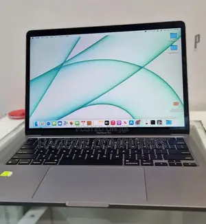 New Laptop Apple MacBook Pro M1 8GB Apple M1 Pro SSD 256GB