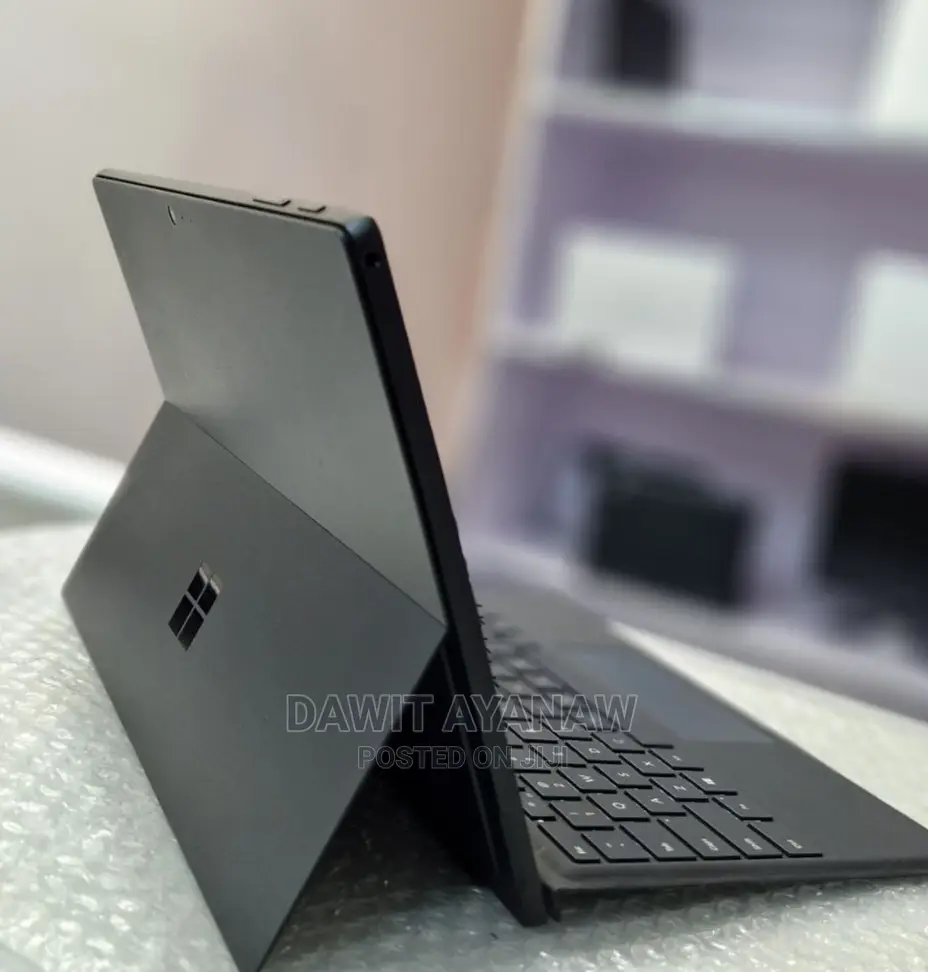 New Laptop Microsoft Surface Pro 6 8GB Intel Core I5 SSD 256GB