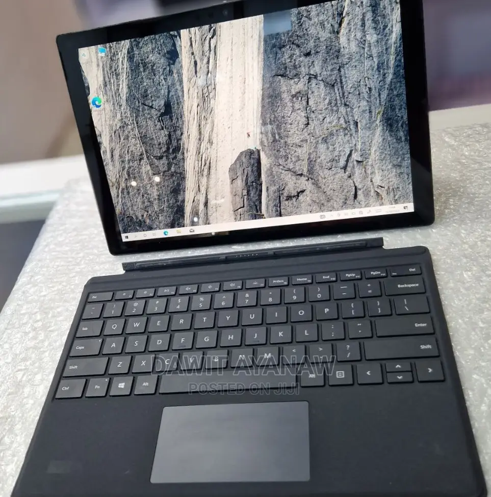 New Laptop Microsoft Surface Pro 6 8GB Intel Core I5 SSD 256GB