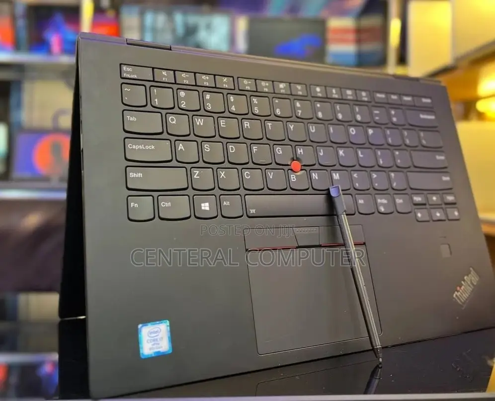 New Laptop Lenovo ThinkPad Yoga 16GB Intel Core I7 SSD 512GB