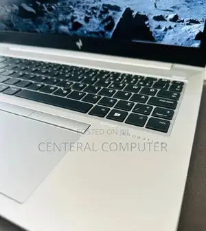 New Laptop HP 430 G5 16GB Intel Core I7 SSD 512GB