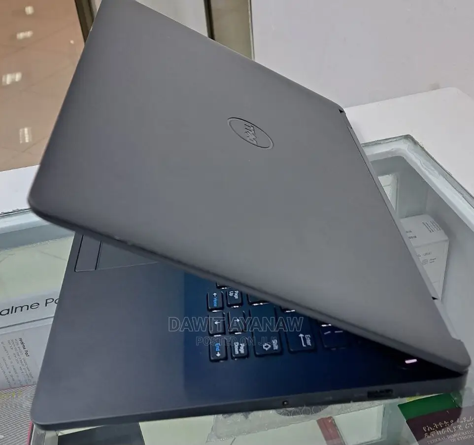 New Laptop Dell 8GB Intel Core I5 HDD 1T