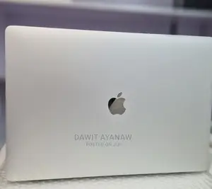 New Laptop Apple MacBook Pro 2019 16GB Intel Core I9 SSD 512GB