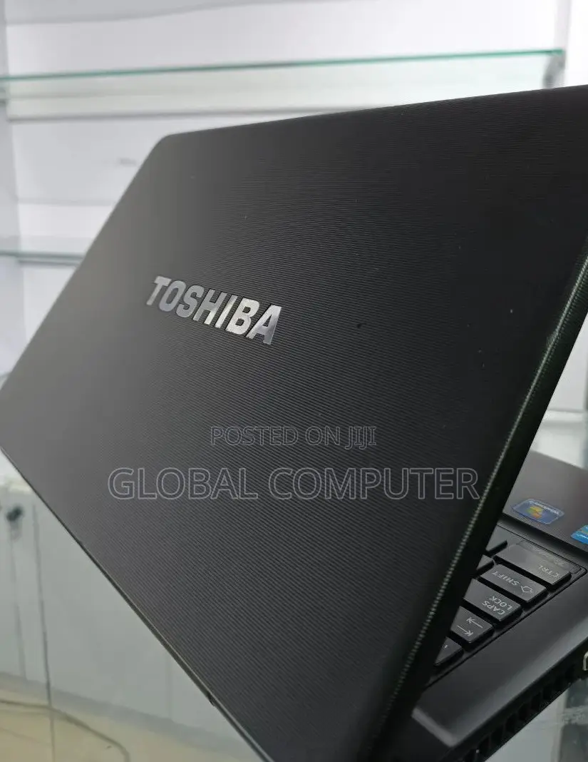 Laptop Toshiba Tecra C50 4GB Intel Core I5 HDD 500GB