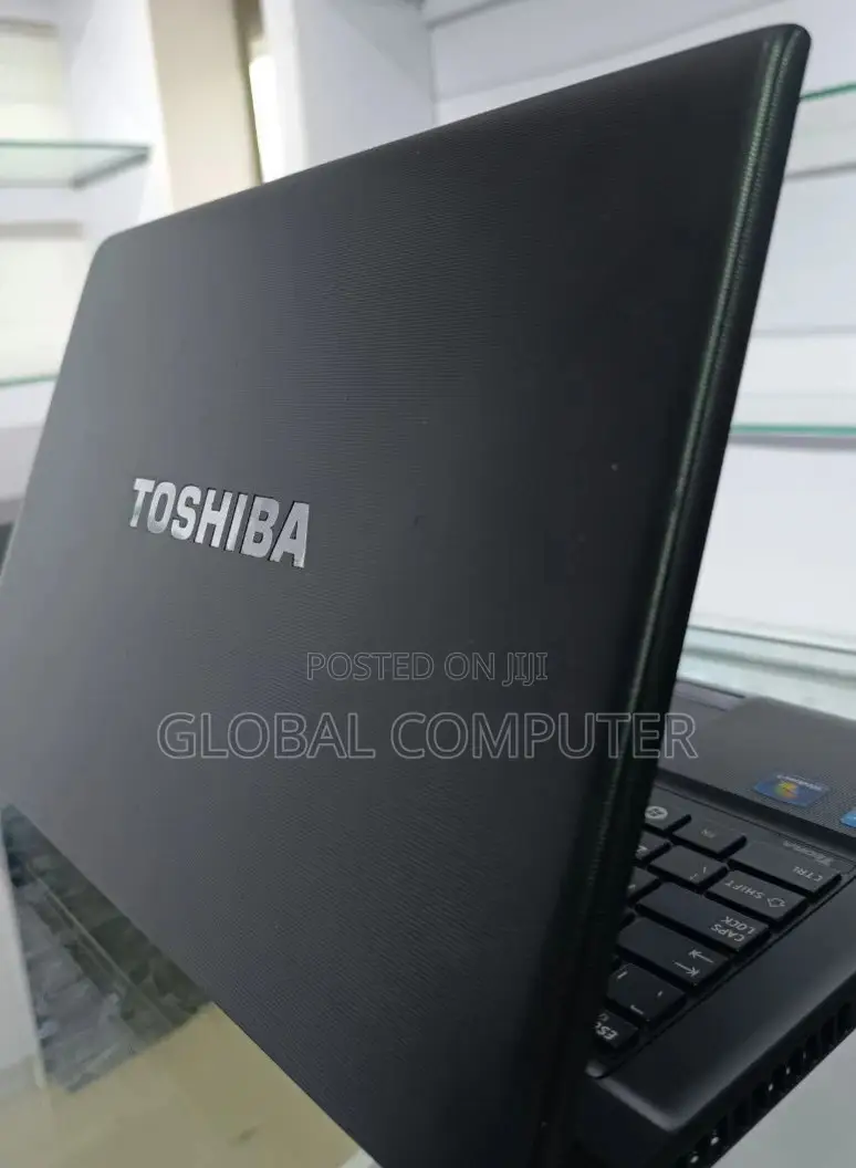 Laptop Toshiba Tecra C50 4GB Intel Core I5 HDD 500GB