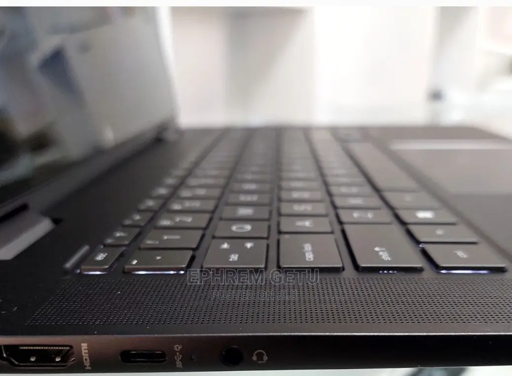 New Laptop HP Envy X360 16GB AMD Ryzen 7 SSD 512GB