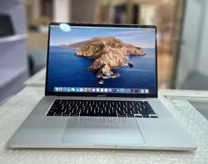 Photo - New Laptop Apple MacBook Pro 2019 32GB Intel Core I9 SSD 1T