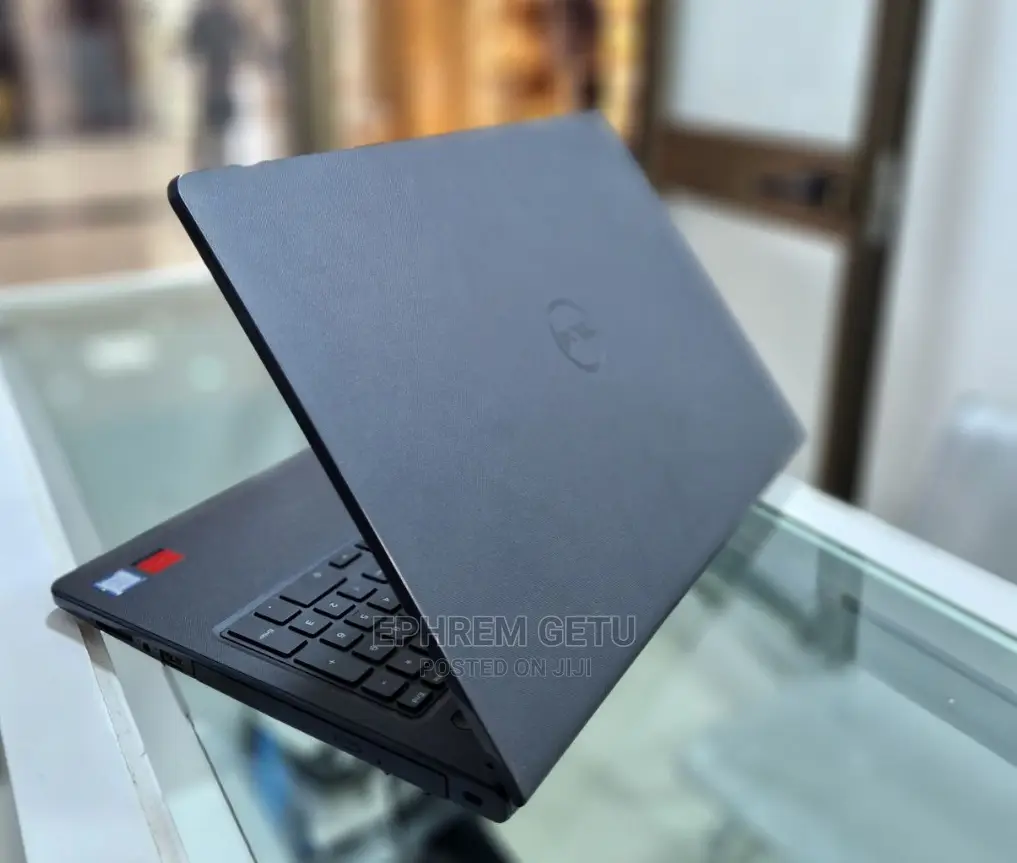 New Laptop Dell Vostro DVCI310 8GB Intel Core I5 HDD 1T