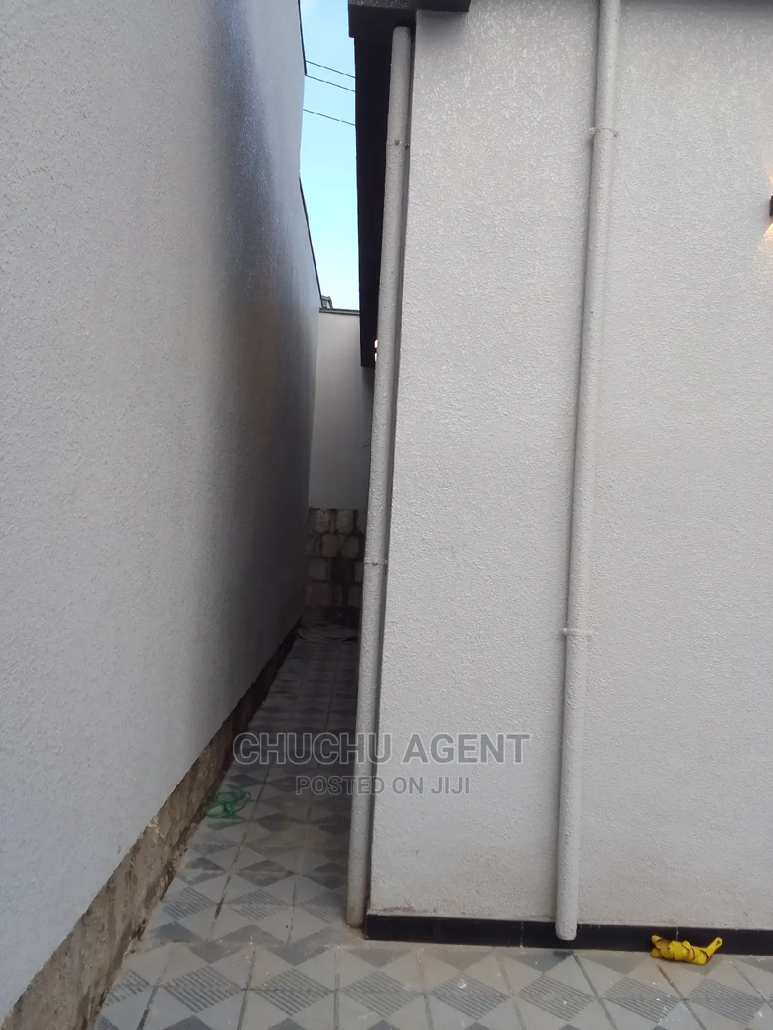 3bdrm Villa in Bole for sale