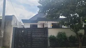 3bdrm Villa in Addis Abeba, Nifas Silk-Lafto for sale