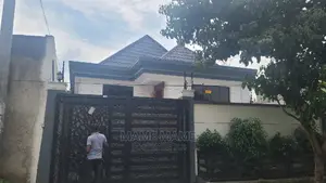 3bdrm Villa in Addis Abeba, Nifas Silk-Lafto for sale
