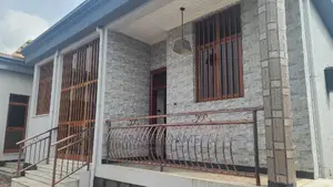 3bdrm Villa in Addis Abeba, Nifas Silk-Lafto for sale