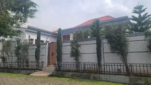 3bdrm Villa in Addis Abeba, Nifas Silk-Lafto for sale