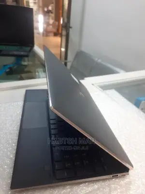 Photo - New Laptop HP Spectre 16GB Intel Core I7 SSD 512GB