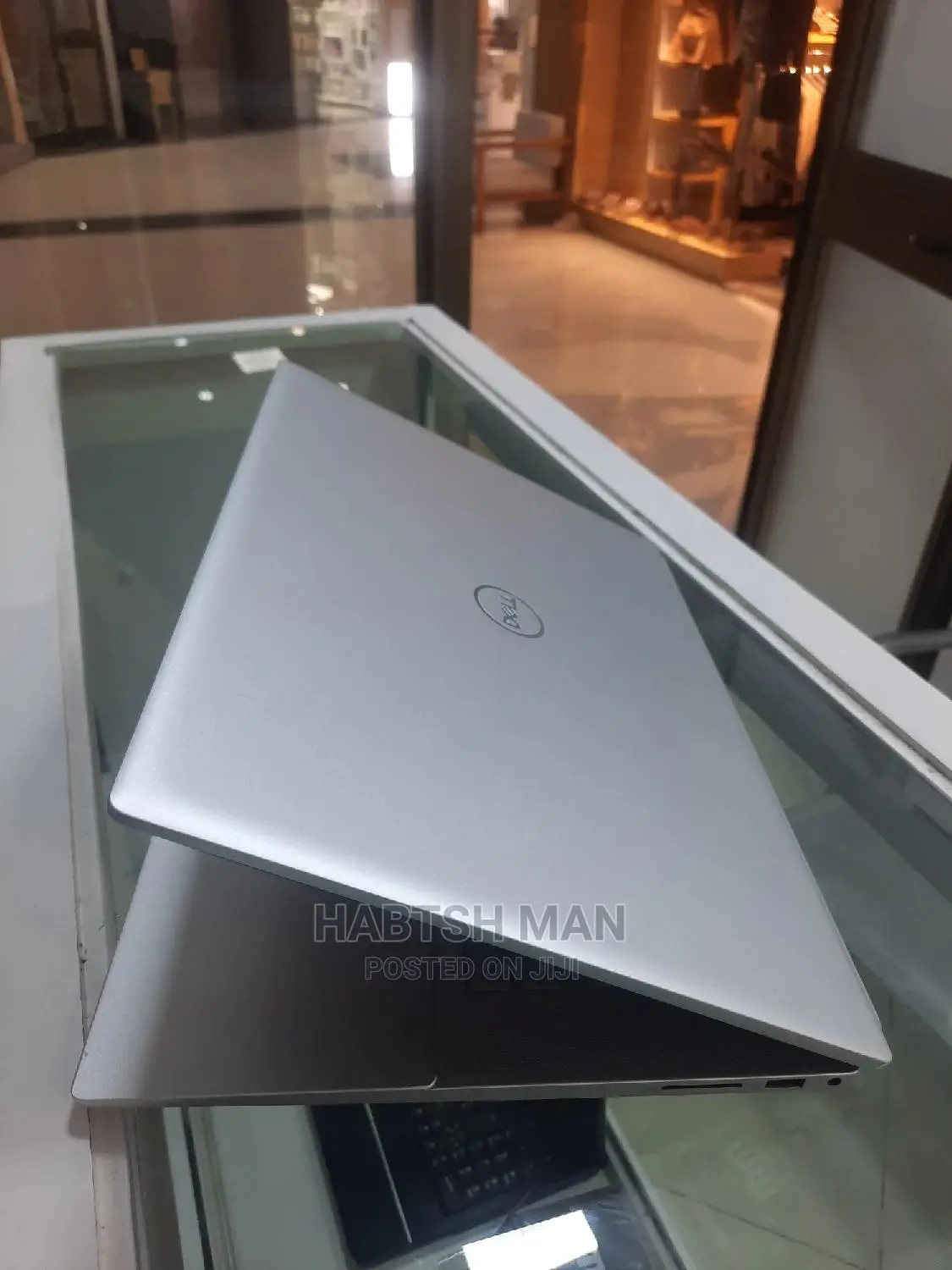 New Laptop Dell Inspiron 15 16GB Intel Core I7 SSD 512GB