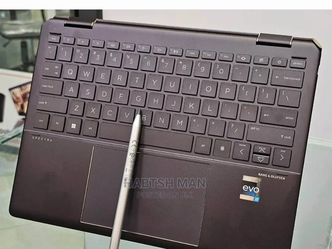 New Laptop HP Spectre 16GB Intel Core I7 SSD 1T
