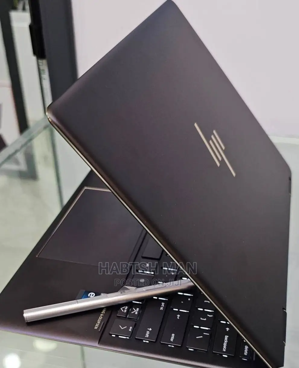 New Laptop HP Spectre 16GB Intel Core I7 SSD 1T